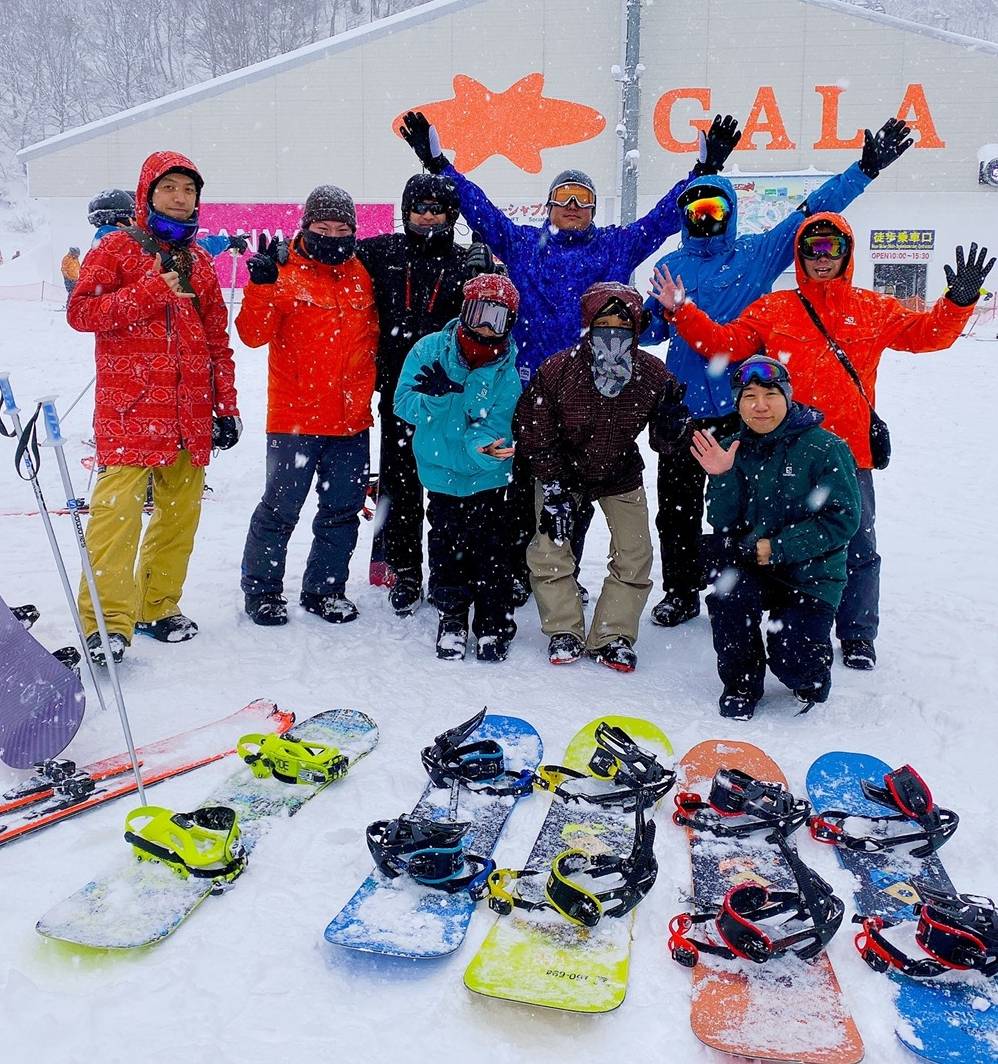 【東京・関東発】スキー・スノボーを楽しめる社会人サークルとは？｜20〜30代中心・初心者歓迎のウィンターアクティビティ！