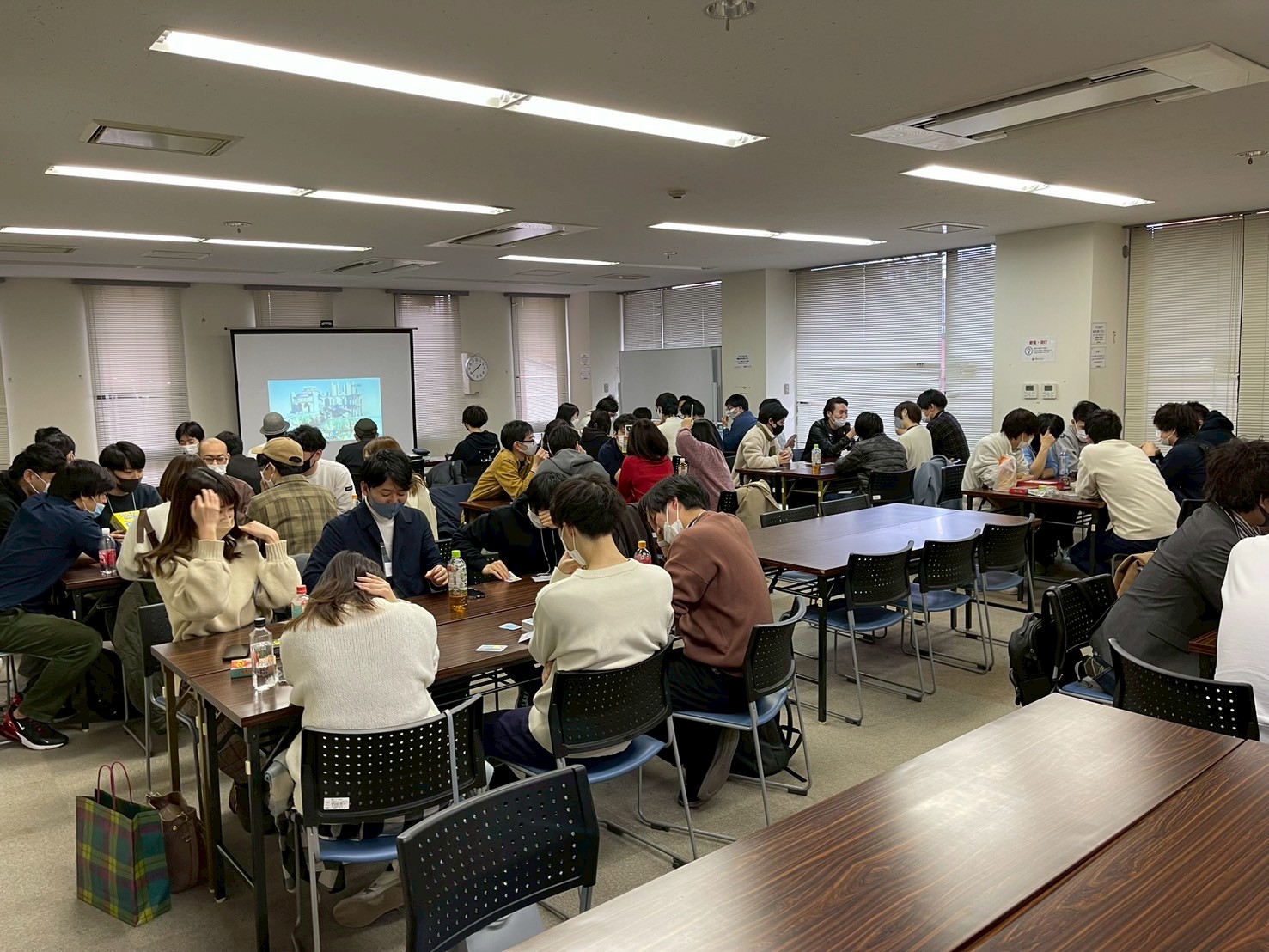 【会話が苦手な社会人必見】話さなくても楽しめる！安心の社会人サークル「Planning agent」